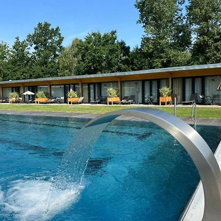 Villa Resort & Organic Spa - Zahajen Prodej Letni Sezony 체스케부데요비체 외부 사진